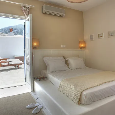 Delfini Gasthuis Kamarai