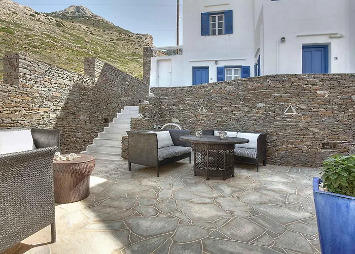 Delfini Gæstehus Kamárai