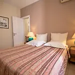 戴尔芬尼酒店 3*