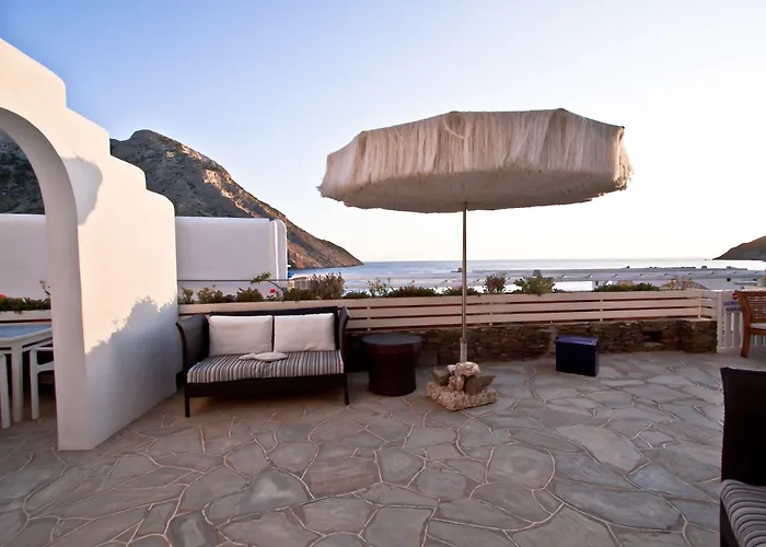 Delfini Pensionat 3*